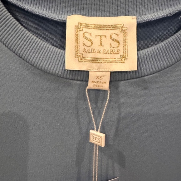 Sail to Sable Hydrangea Sweatshirt Dress {Sz XS} NWT - Picture 3 of 5